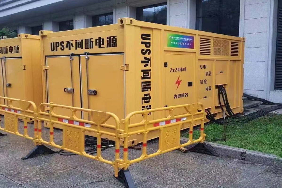 梁溪发电机租赁施工现场